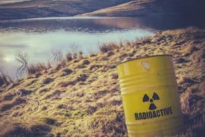 Japão iniciou despejo de água radioativa de Fukushima no oceano; entenda (1)