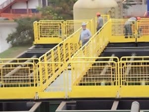 Assistência Técnica e Retrofit em Equipamentos