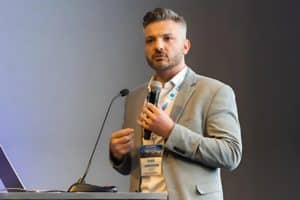 A extração de lítio melhoraria o desenvolvimento socioeconômico da região