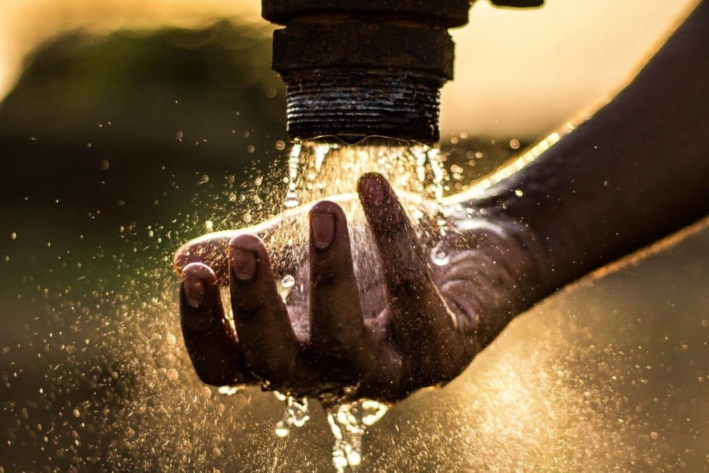 73% dos brasileiros acreditam que a água é um bem pouco cuidado