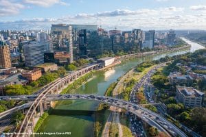 Governo de SP e EMAE realizam operação para aumentar a circulação da água no Pinheiros