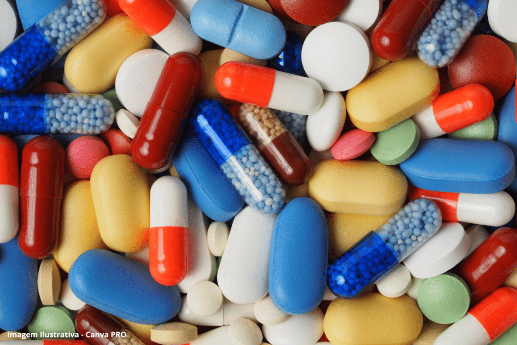 Quase 30% dos antibióticos consumidos por humanos viram poluentes de rios, indica estudo