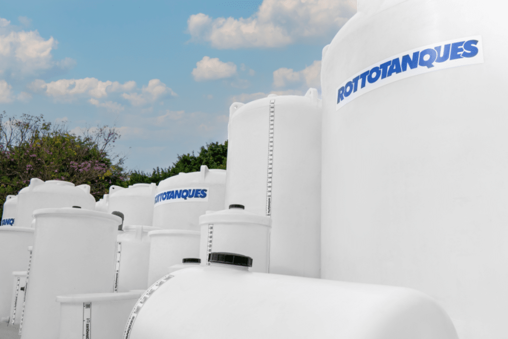Tanques em polietileno que facilitam a rotina das estações de tratamento